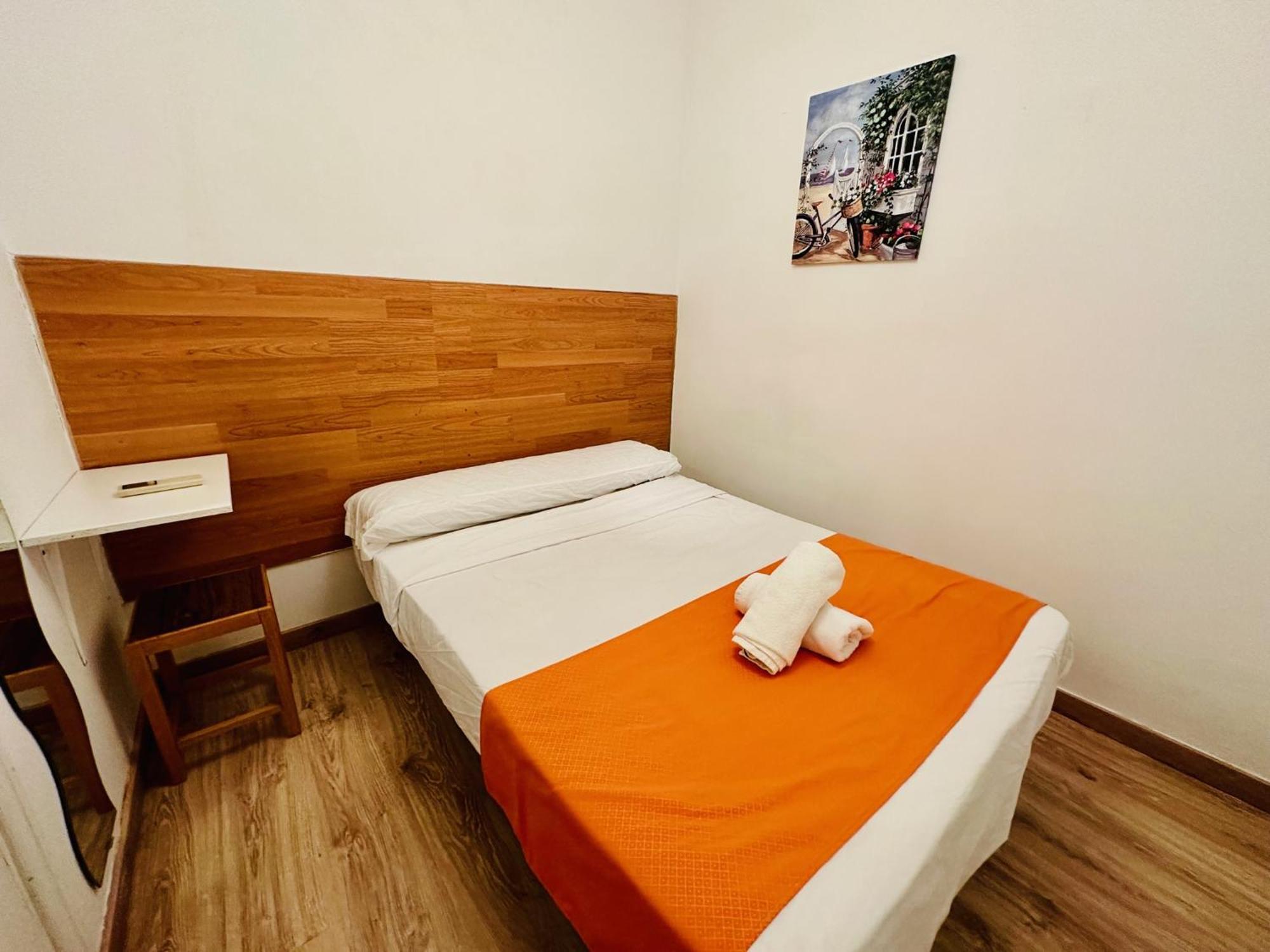 Punta Me Rooms In Madrid Downtown Buitenkant foto