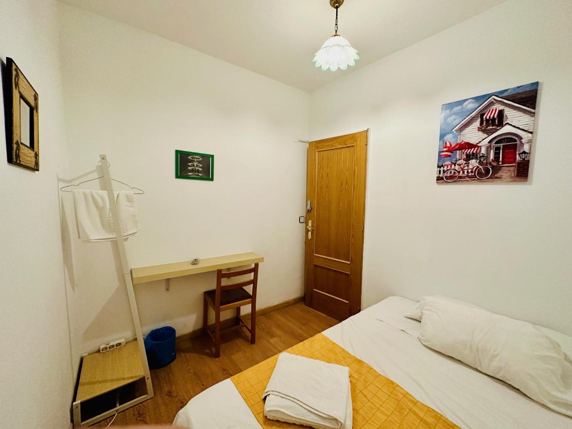 Punta Me Rooms In Madrid Downtown Buitenkant foto
